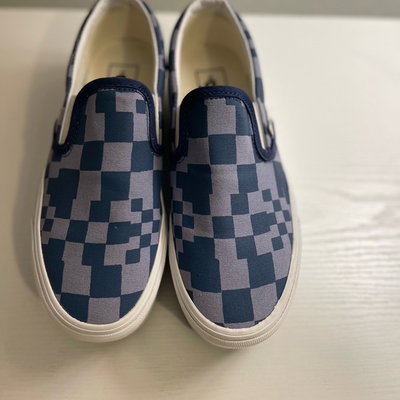 Vans classic Blue checkered Platform, 7.5 woman’s - Picture 2 of 7